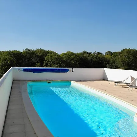 Holiday home Pour 6 Avec Piscine