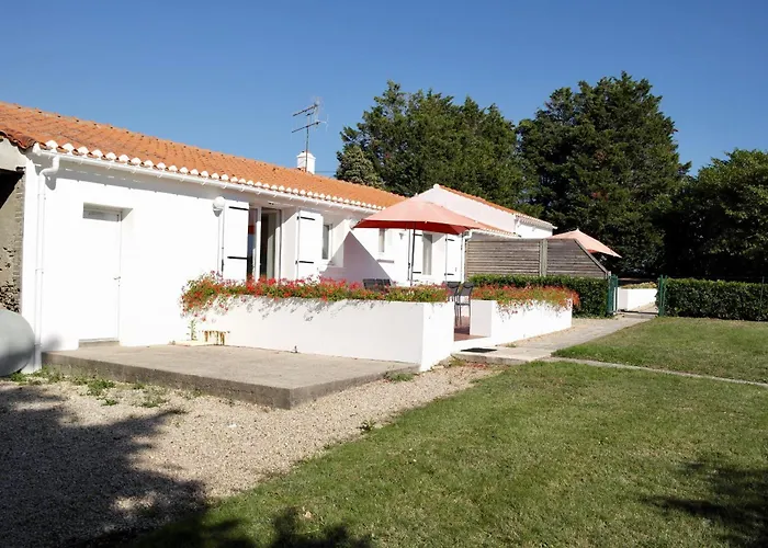 Semesterbostad Pour 6